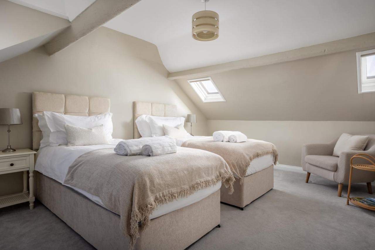 Alpha Terrace Villa Moreton-in-Marsh Esterno foto
